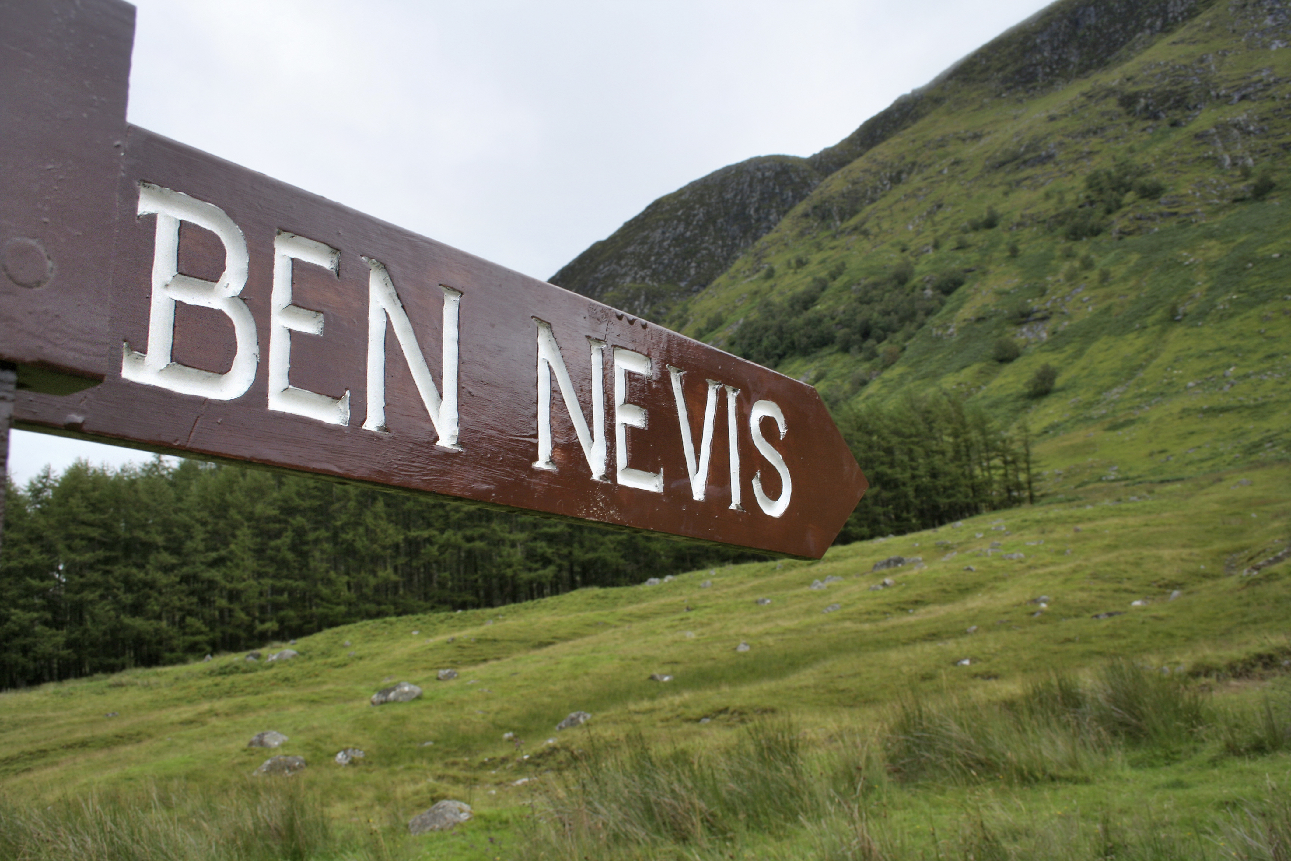 Ben Nevis Sign Post - Ben Nevis Guide